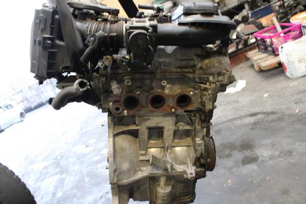 MOTEUR NISSAN MICRA K13 / NOTE E12 1.2CC CODE HR12 - Vue 4